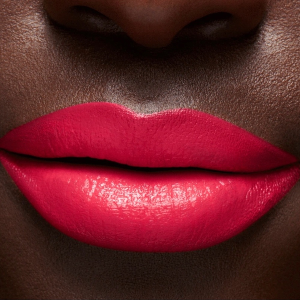 MAC x Richard Quinn "Vamp-tastic" Lipstick - Picture 8 of 16